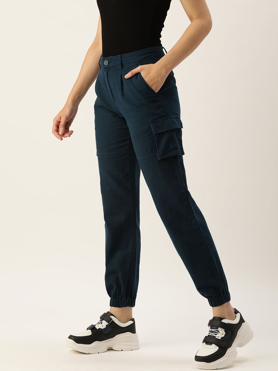 Pleated Joggers Trousers