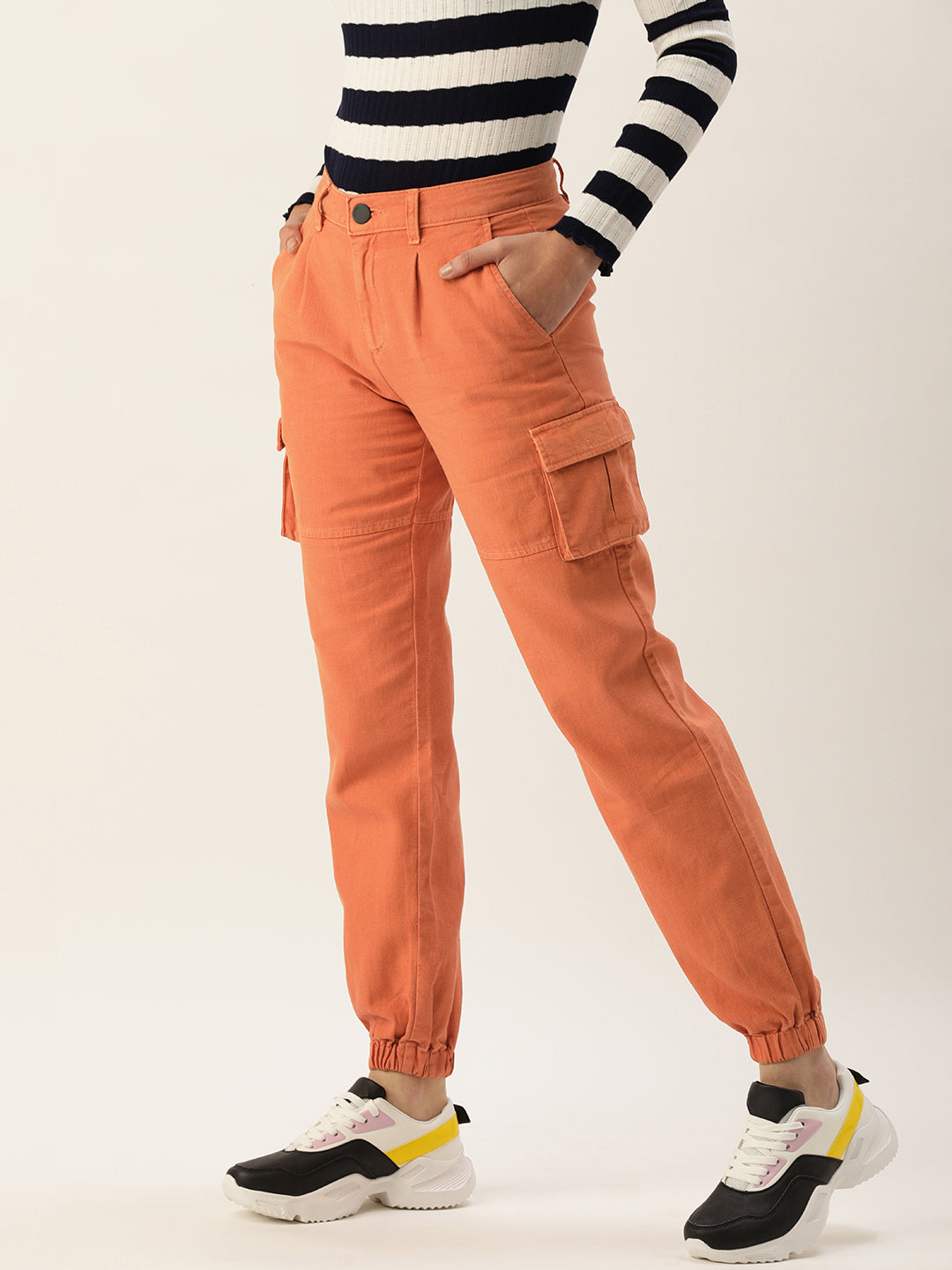 Pleated Joggers Trousers