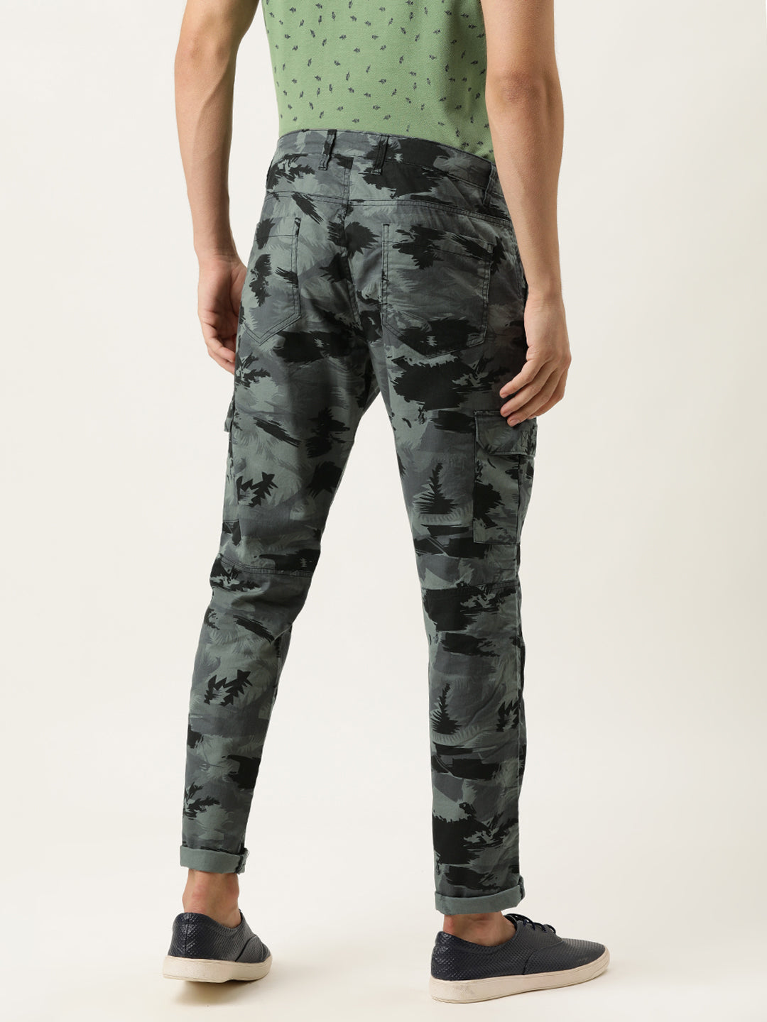 Printed Cargos Trousers
