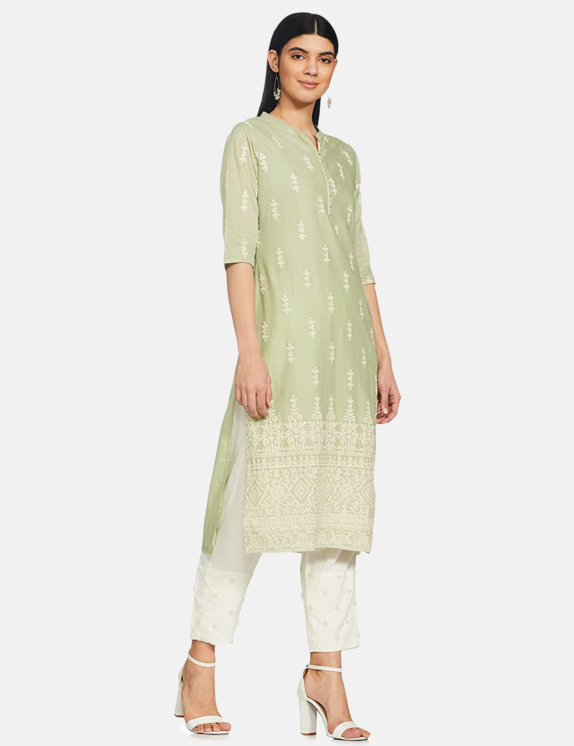 Embroidered Kurta Set